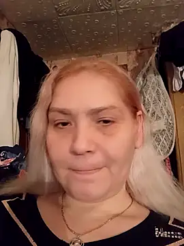 Minna Jeannie online show from 11/12/25, 02:04