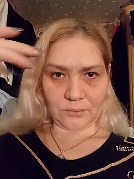 Minna Jeannie online show from 12/19/25, 02:15