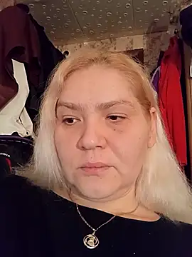 Minna Jeannie online show from 11/27/25, 02:23