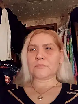 Minna Jeannie online show from 11/18/25, 02:27