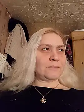 Minna Jeannie online show from 02/20/25, 03:34