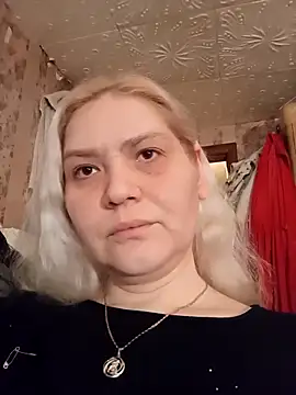 Minna Jeannie online show from 03/13/25, 03:33