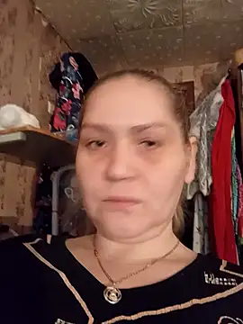 Minna Jeannie online show from 10/28/25, 02:34