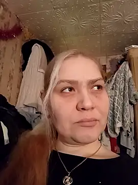 Minna Jeannie online show from 12/23/24, 03:29