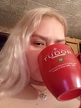 Minna Jeannie online show from 09/18/25, 02:36