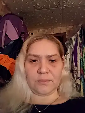 Minna Jeannie online show from 11/04/25, 02:15