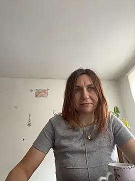 JasmineGlamour online show from 12/18/25, 12:20