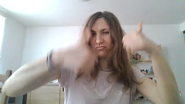 JasmineGlamour online show from 04/13/26, 03:05