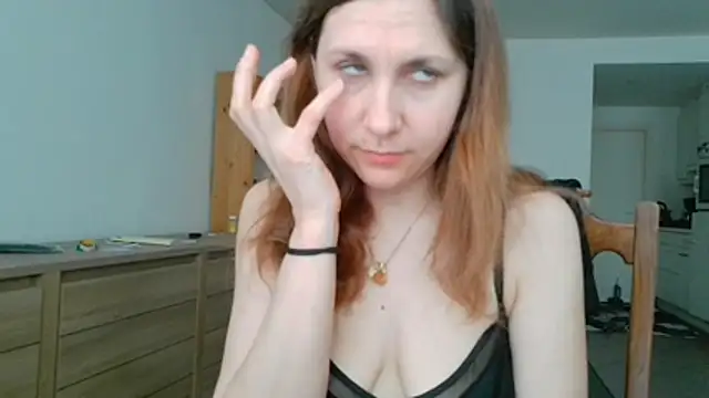 JasmineGlamour online show from 05/14/26, 12:46