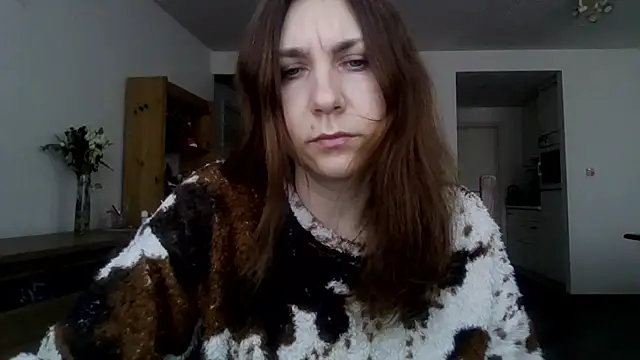 JasmineGlamour online show from 03/18/26, 10:51