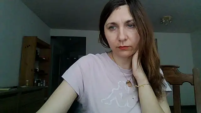 JasmineGlamour online show from 05/07/26, 06:00