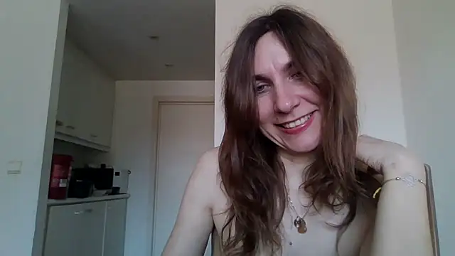 JasmineGlamour online show from 03/09/26, 03:48