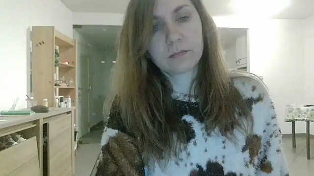 JasmineGlamour online show from 04/25/26, 03:42