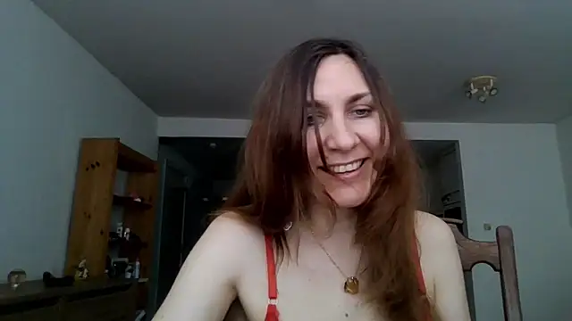 JasmineGlamour online show from 05/28/26, 03:07