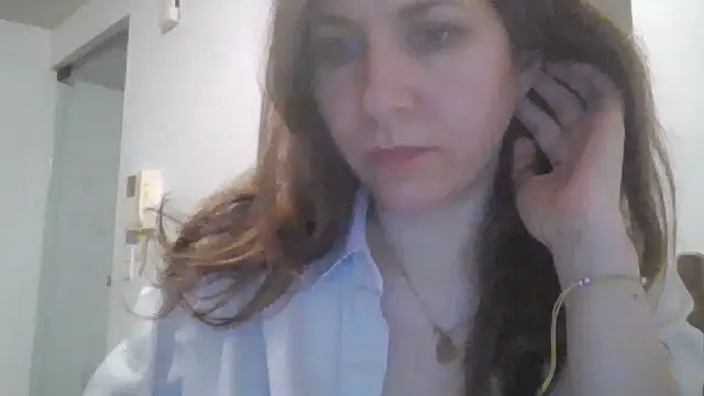 JasmineGlamour online show from 04/16/26, 09:39