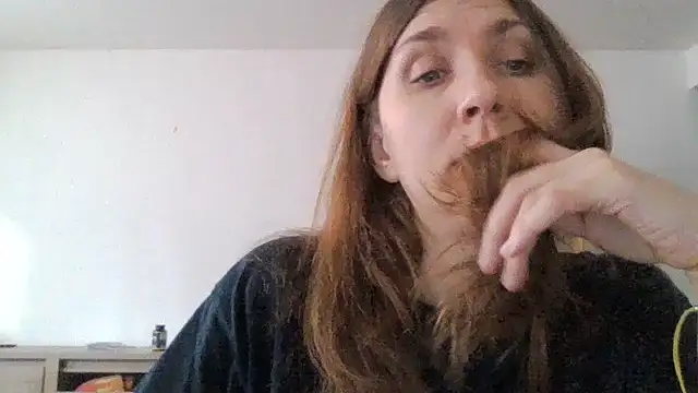 JasmineGlamour online show from 04/08/26, 05:25