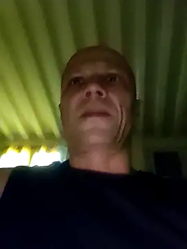 Snapshot of wedge75 chatting on 09/18/25, 07:22 wedge75 online show from 09/18/25, 07:22