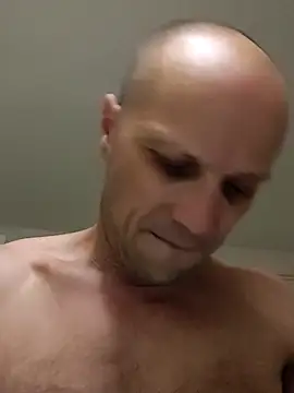 Snapshot of wedge75 chatting on 09/22/25, 05:08 wedge75 online show from 09/22/25, 05:08