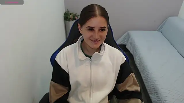 valerie diaz1 online show from 09/22/25, 01:28