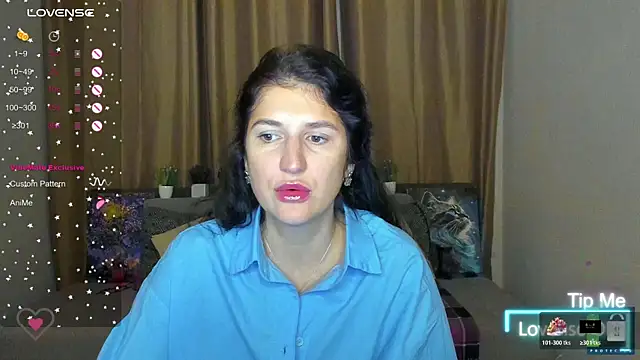 Alianna Solo Kisses online show from 11/21/25, 06:23