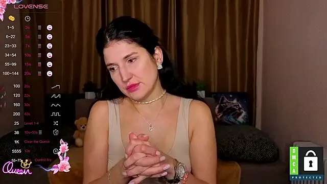 Alianna Solo Kisses online show from 03/11/26, 12:32