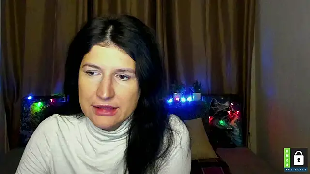 Alianna Solo Kisses online show from 12/17/25, 06:29