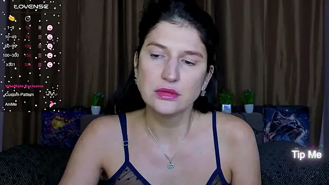 Alianna Solo Kisses online show from 01/11/26, 12:34