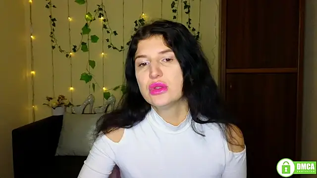 Alianna Solo Kisses online show from 02/08/26, 12:14