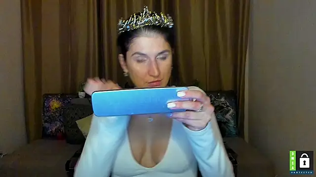 Alianna Solo Kisses online show from 11/27/25, 12:27