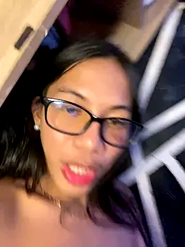 whiteladyboy online show from 11/22/25, 06:51