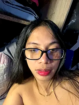 whiteladyboy online show from 11/23/25, 06:56