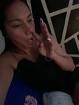 whiteladyboy online show from 10/22/25, 05:29