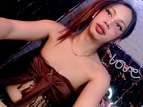 whiteladyboy online show from 10/24/25, 08:02