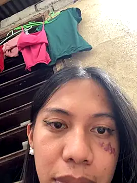 whiteladyboy online show from 11/04/25, 04:05