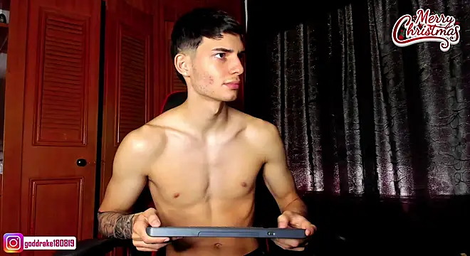 Snapshot of god_drake chatting on 12/27/24, 05:26 god drake online show from 12/27/24, 05:26