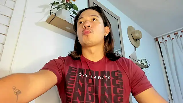 Valerioe online show from 09/30/25, 03:23