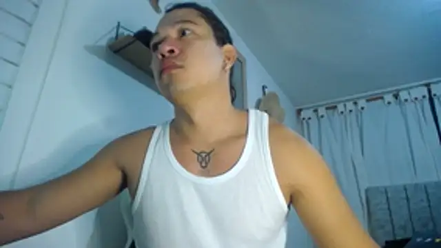 Snapshot of Valerioe chatting on 01/16/26, 09:46 Valerioe online show from 01/16/26, 09:46