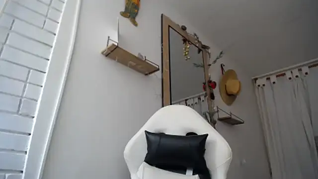 Valerioe online show from 12/19/25, 08:11