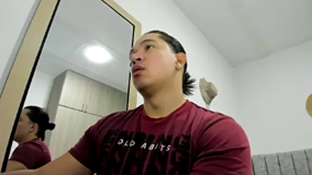 Snapshot of Valerioe chatting on 02/22/26, 08:54 Valerioe online show from 02/22/26, 08:54