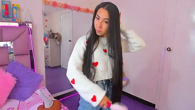 AriadnaCappelletty online show from 05/13/26, 03:41