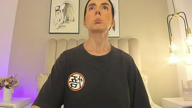 helen mooree online show from 02/17/26, 12:35