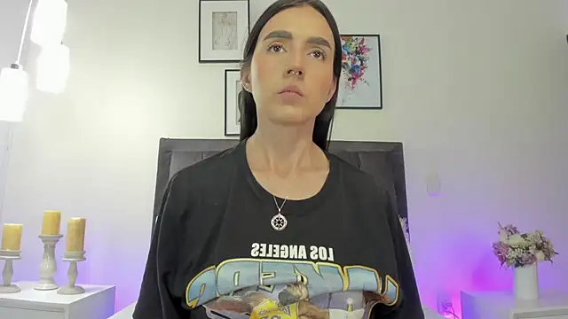 helen mooree online show from 03/24/26, 12:49