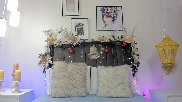 helen mooree online show from 12/05/25, 12:59