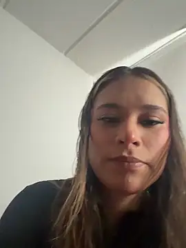 AntonelaDaly online show from 11/12/25, 05:06