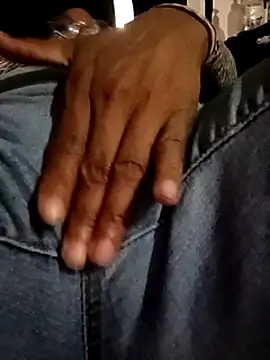 Melanie candy  online show from 03/23/25, 12:36