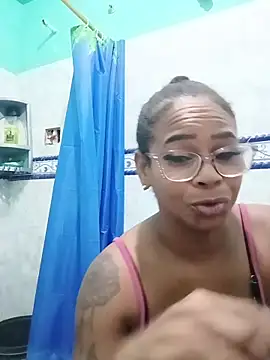 Melanie candy  online show from 03/16/26, 04:20