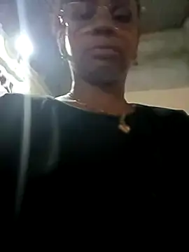 Melanie candy  online show from 02/14/25, 03:11