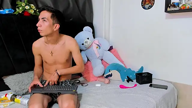 big-dicktop23 online show from 05/04/26, 08:11