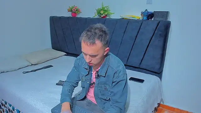 big-dicktop23 online show from 10/24/25, 03:05