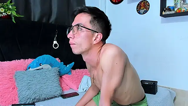 big-dicktop23 online show from 06/05/26, 03:11